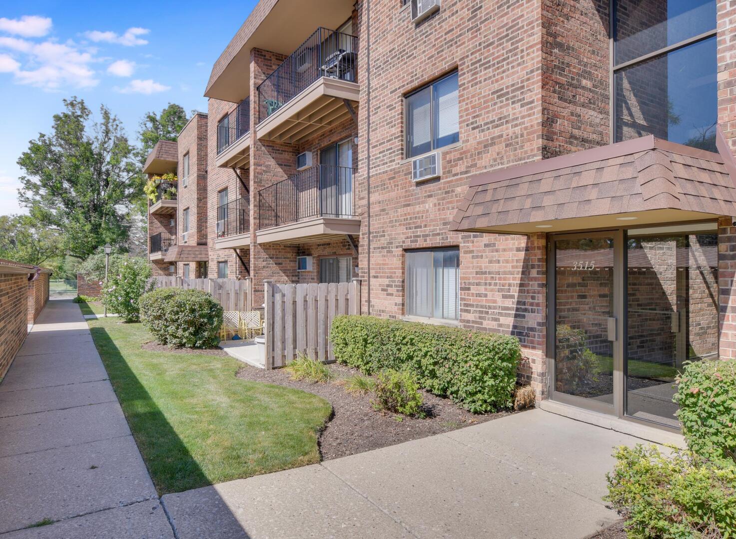 3531 E Central Road Unit: 101