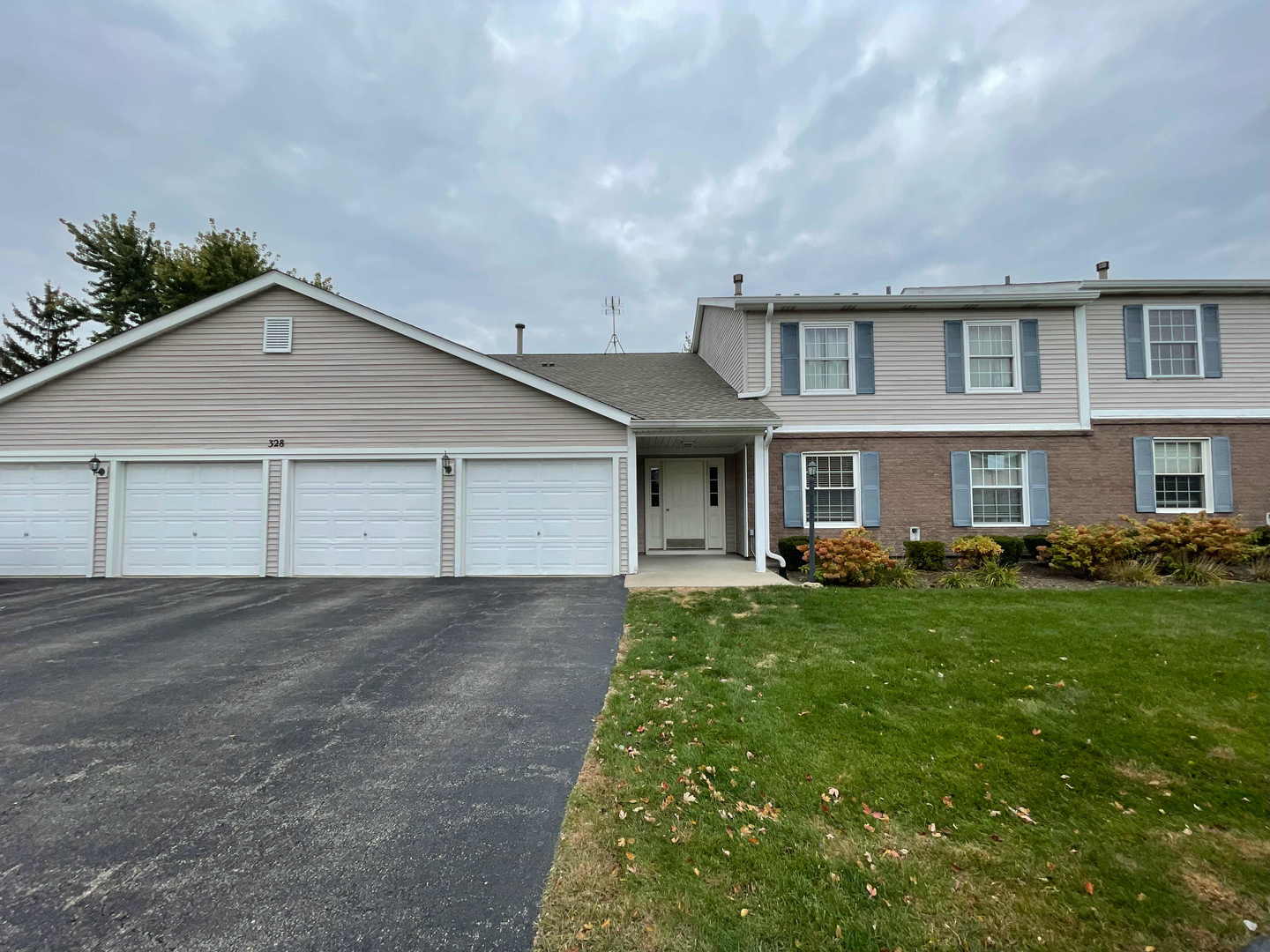 328 Mulberry Court Unit: A2