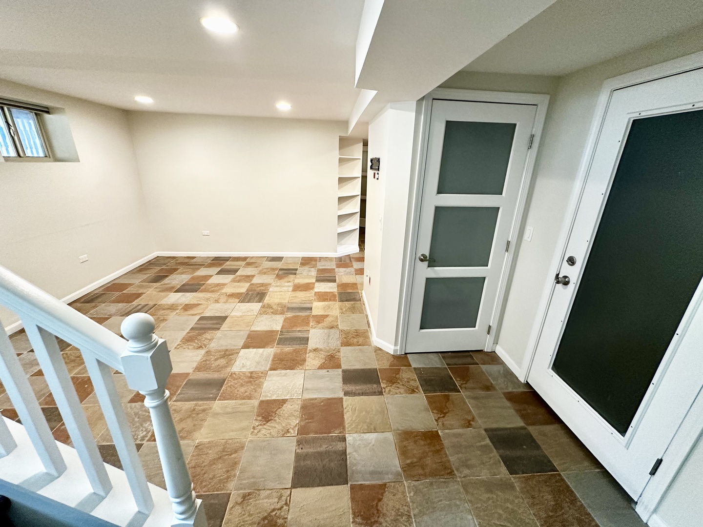 4386 Woodland Avenue Unit: 1