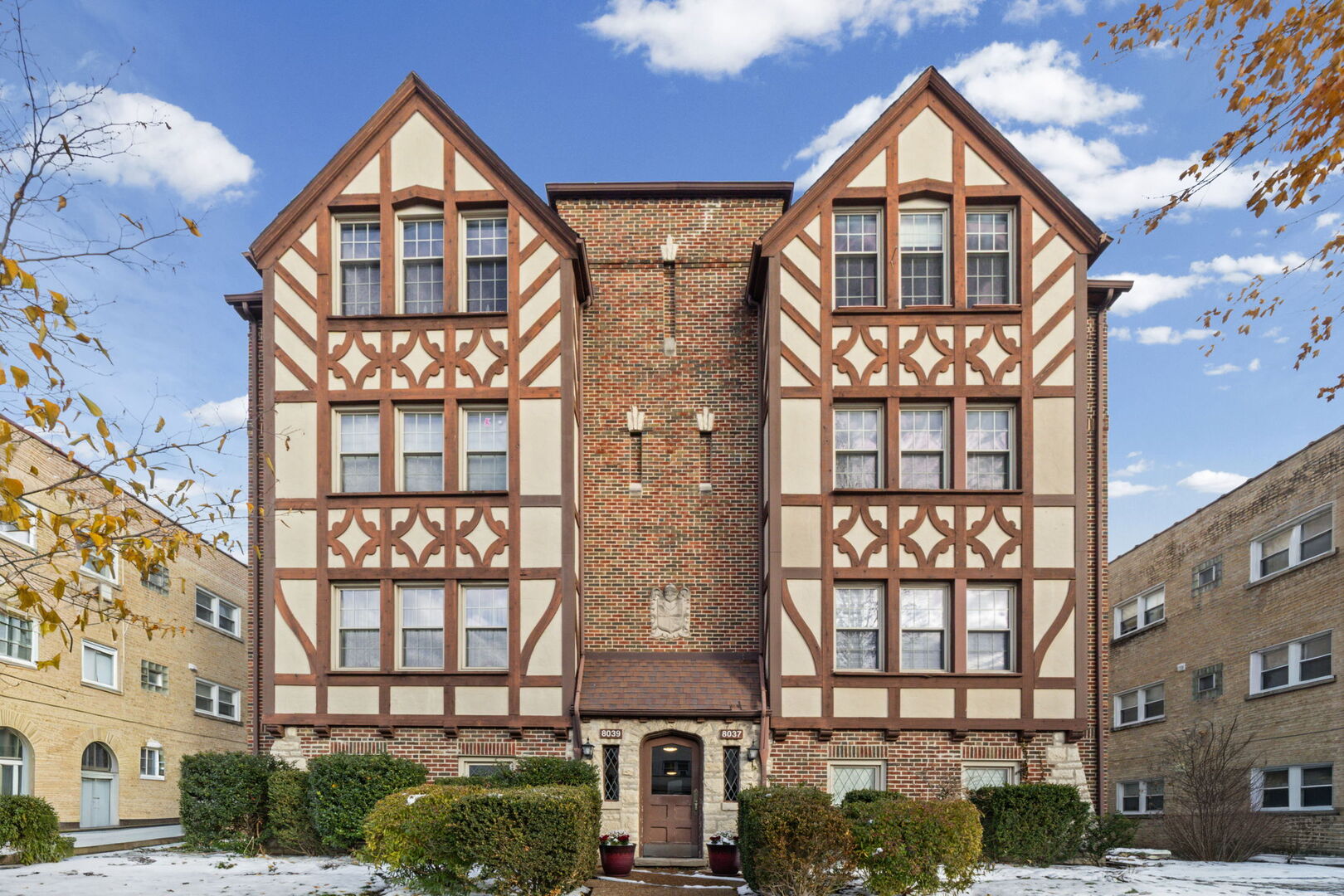 8037 Kenton Avenue Unit: 2S