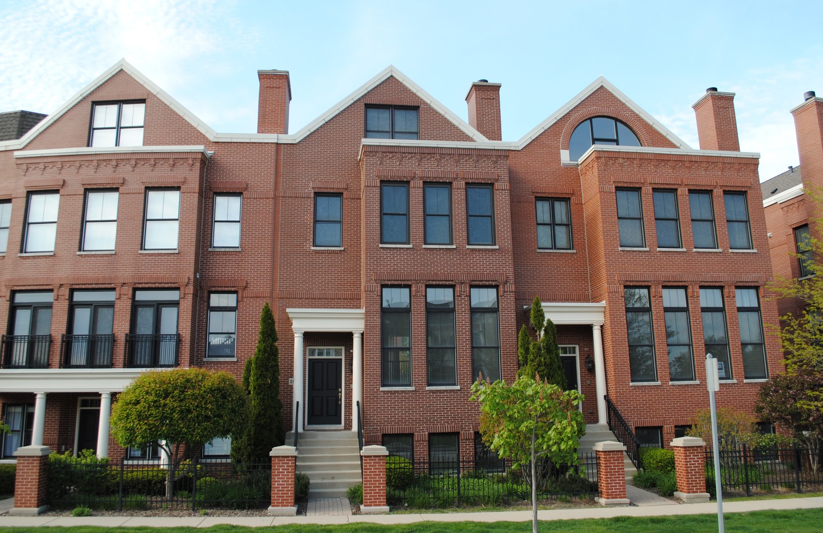 1891 Admiral Court Unit: 79