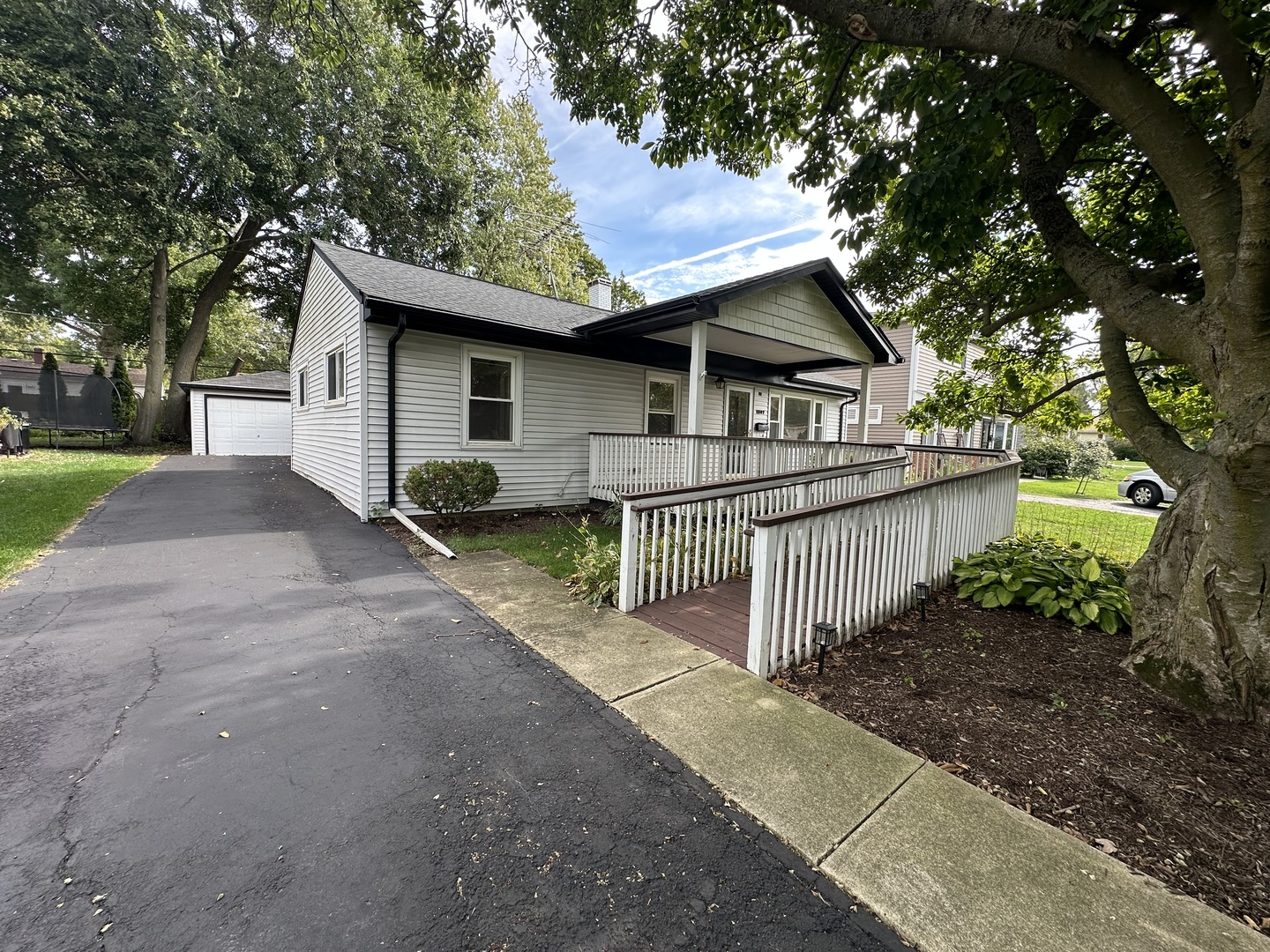 1207 S Sumner Street