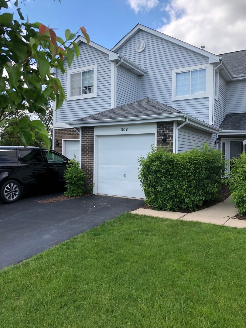 1102 E Wilson Avenue