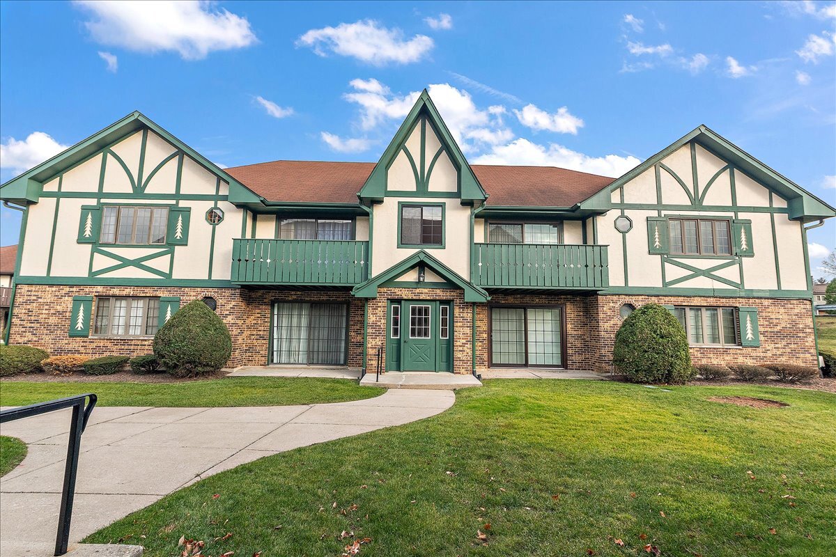 8058 Autobahn Drive Unit: 202