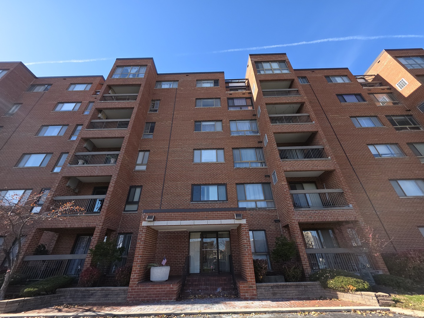 600 Naples Court Unit: 510