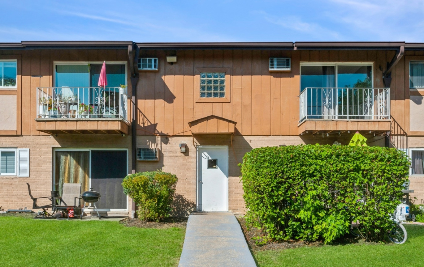 880 E Old Willow Road Unit: 175
