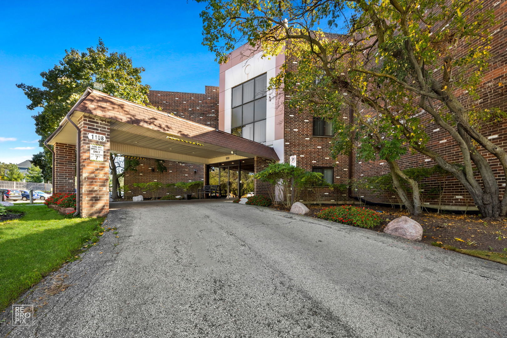 1108 Castilian Court Unit: 126