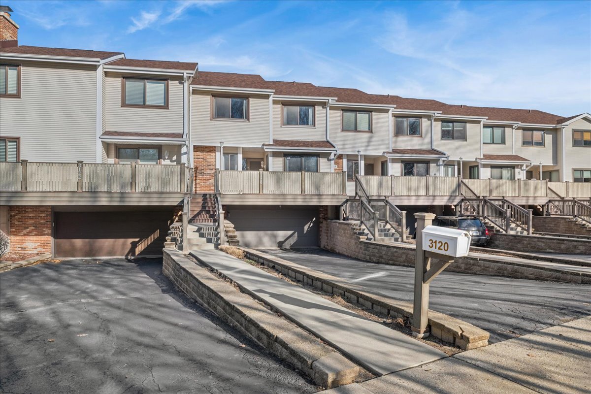 3120 Antelope Springs Road