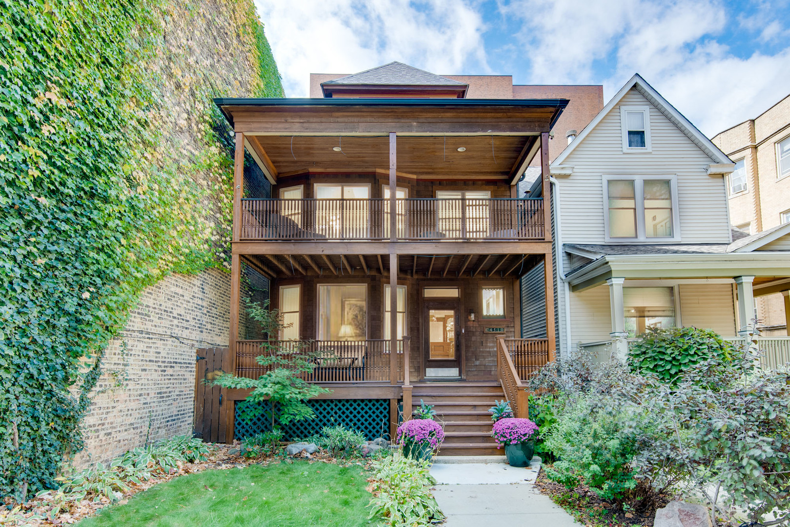 4510 N Wolcott Avenue