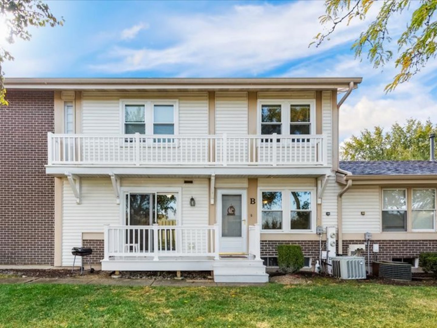 306 Northwestern Court Unit: B