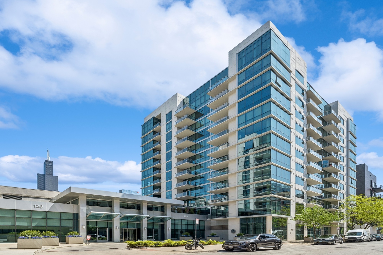 125 S Green Street Unit: 503A