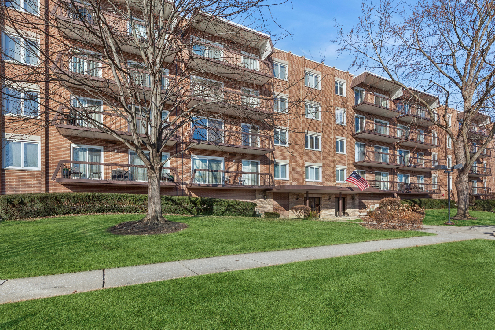 9500 N Washington Street Unit: 505