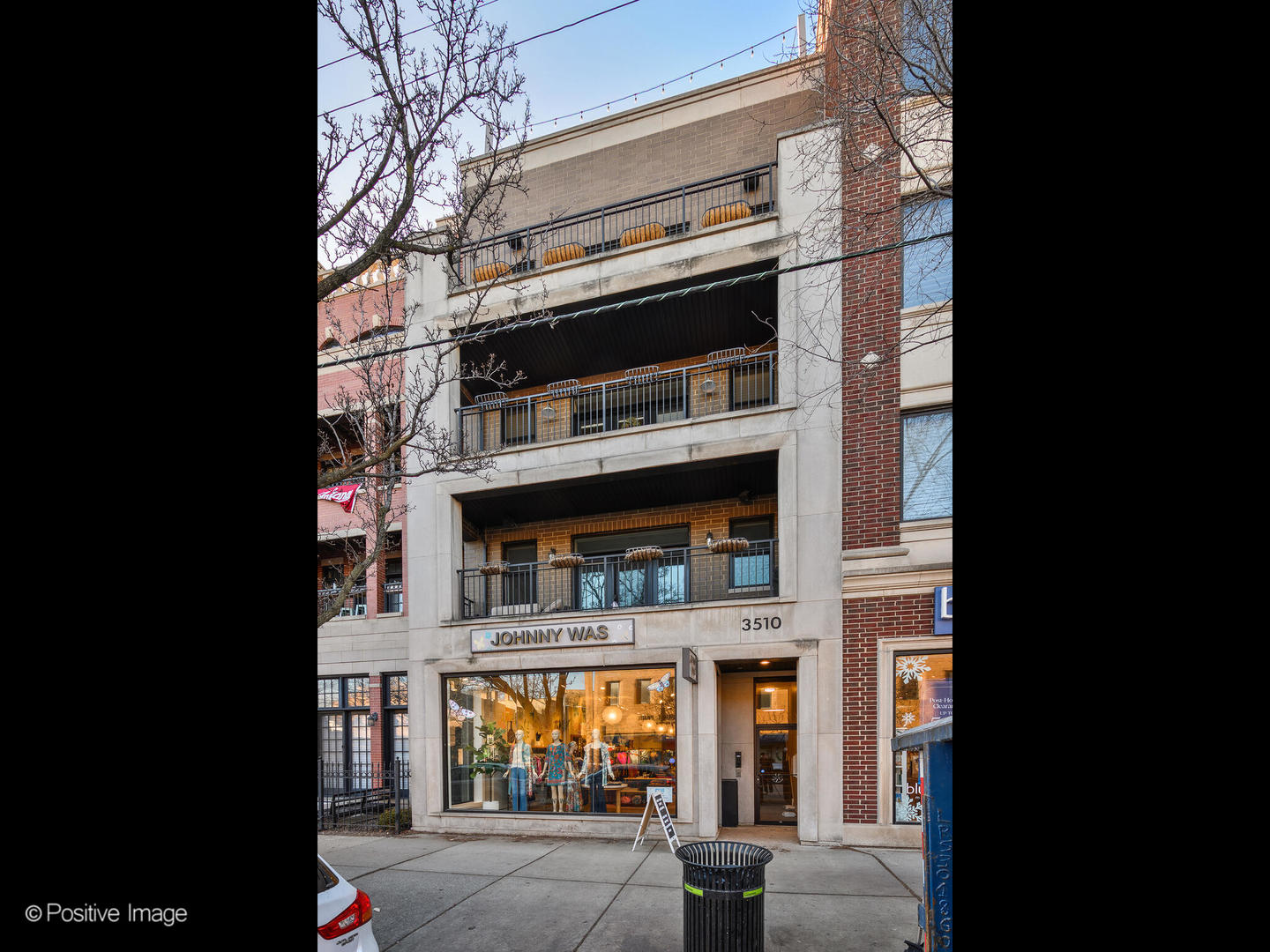 3510 N Southport Avenue Unit: PH