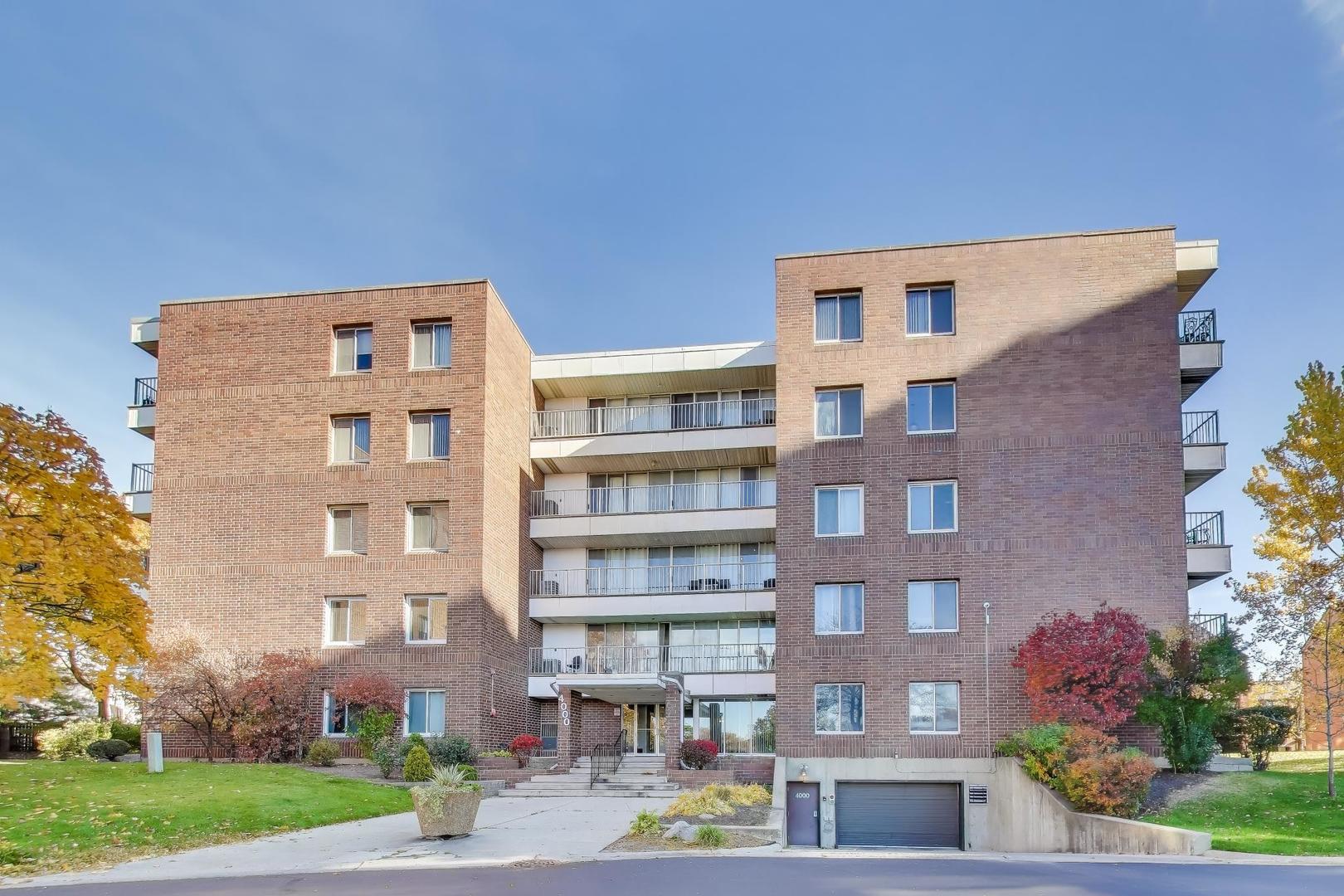 4000 Triumvera Drive Unit: 201A