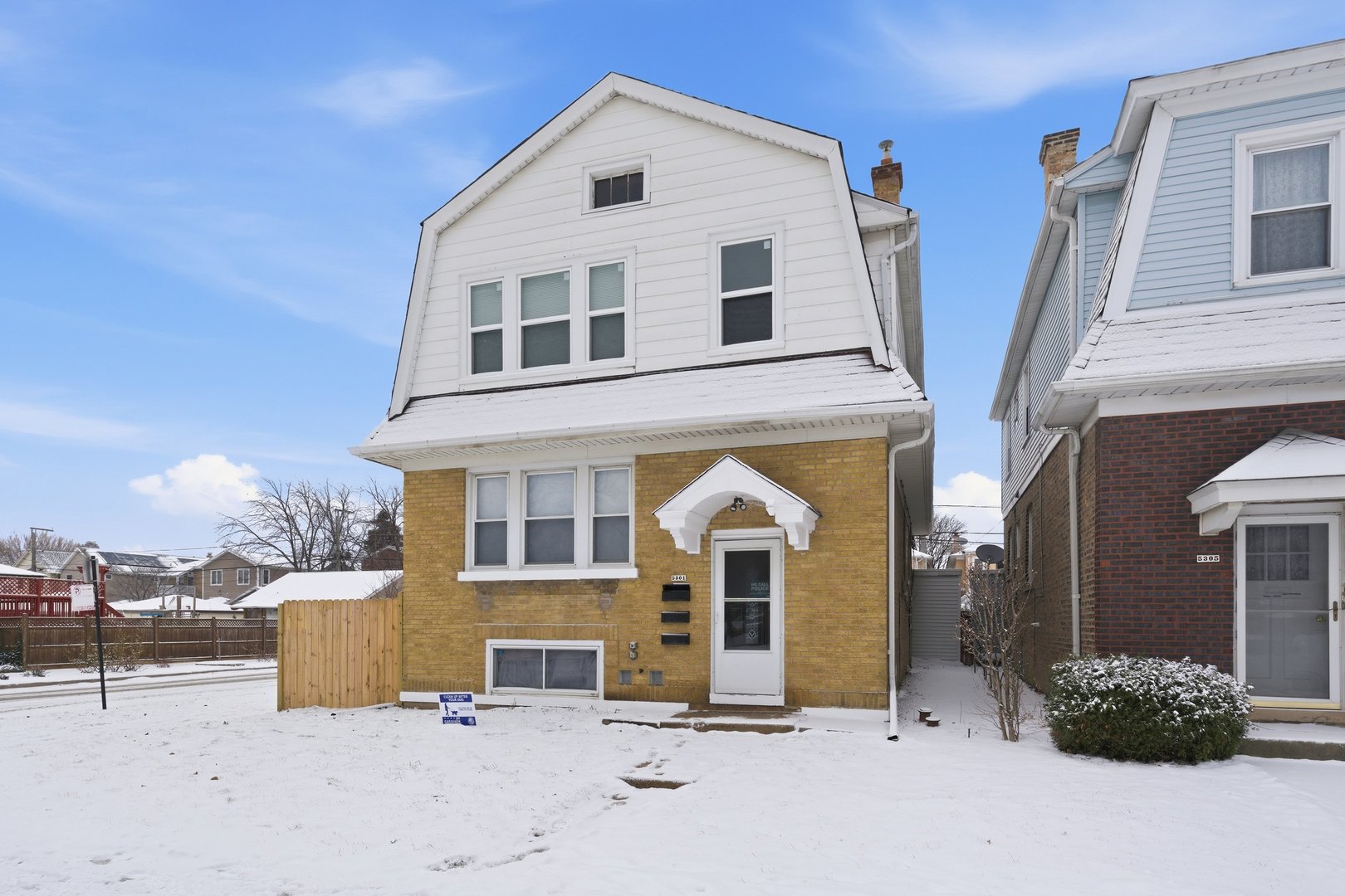 5301 W Winona Street Unit: 2