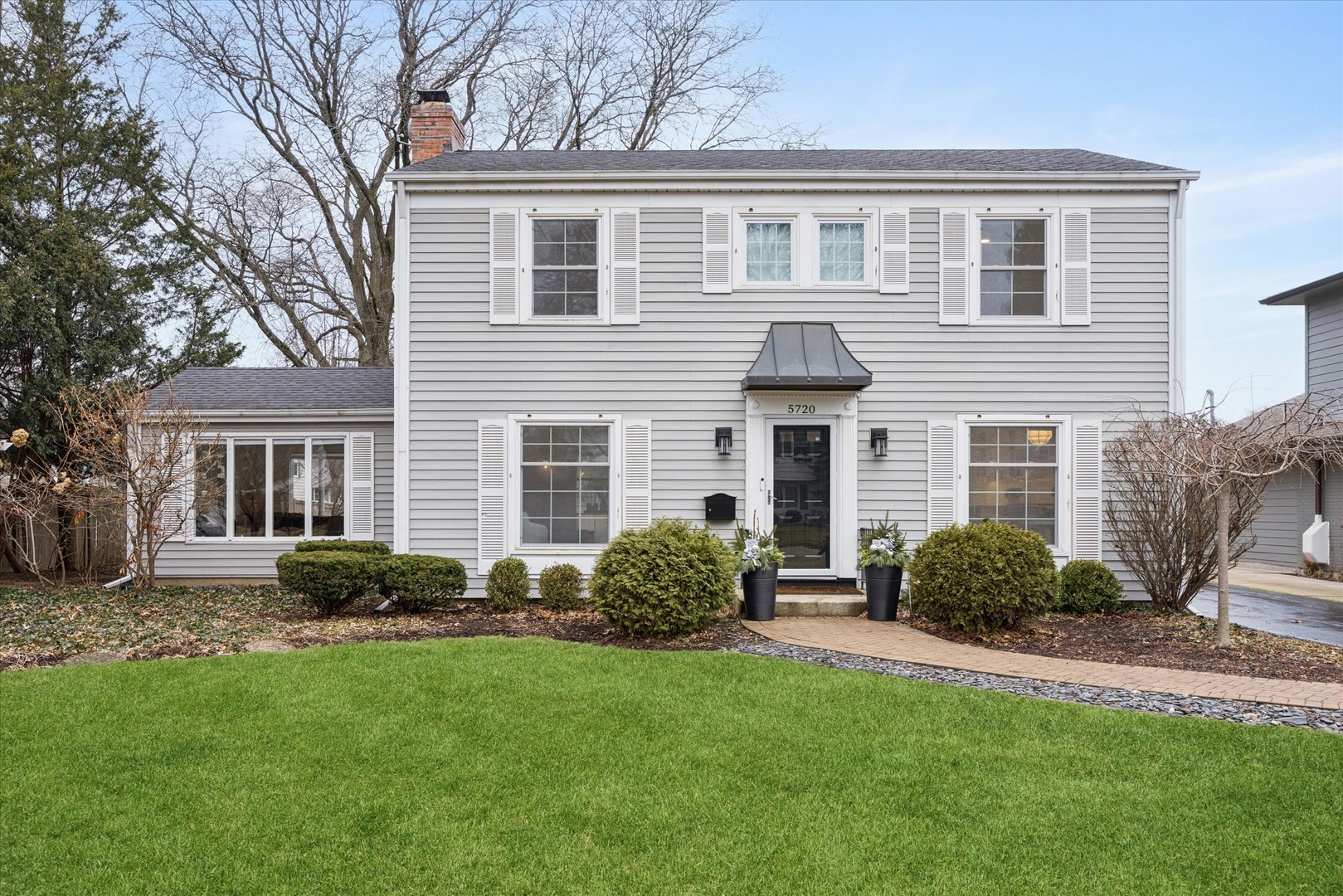 5720 Woodland Drive