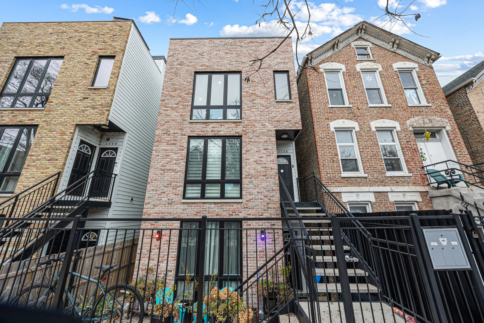 1738 W 17th Street Unit: 3