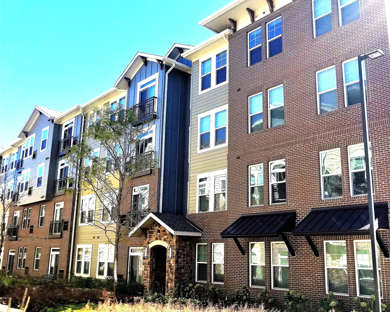 690 E Algonquin Road Unit: 3408