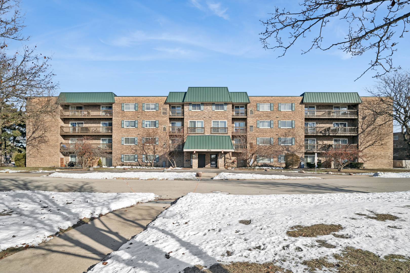 675 Grove Terrace Unit: 208