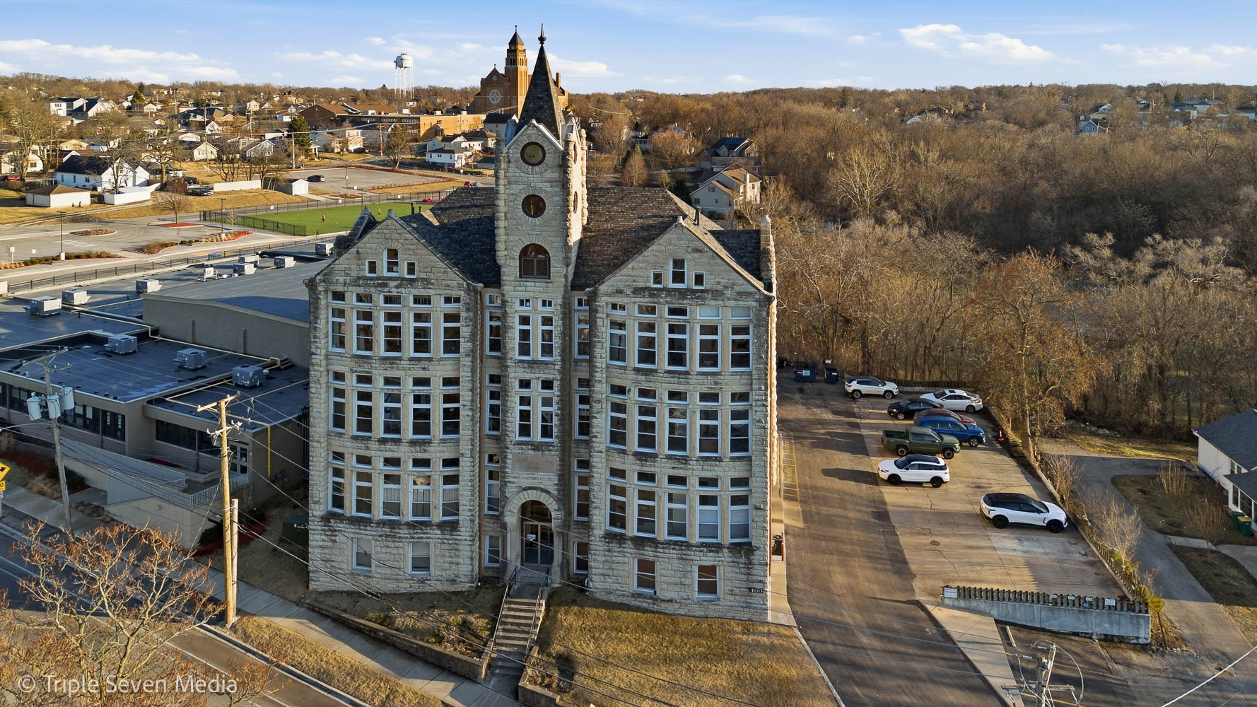 400 McCarthy Road Unit: 419