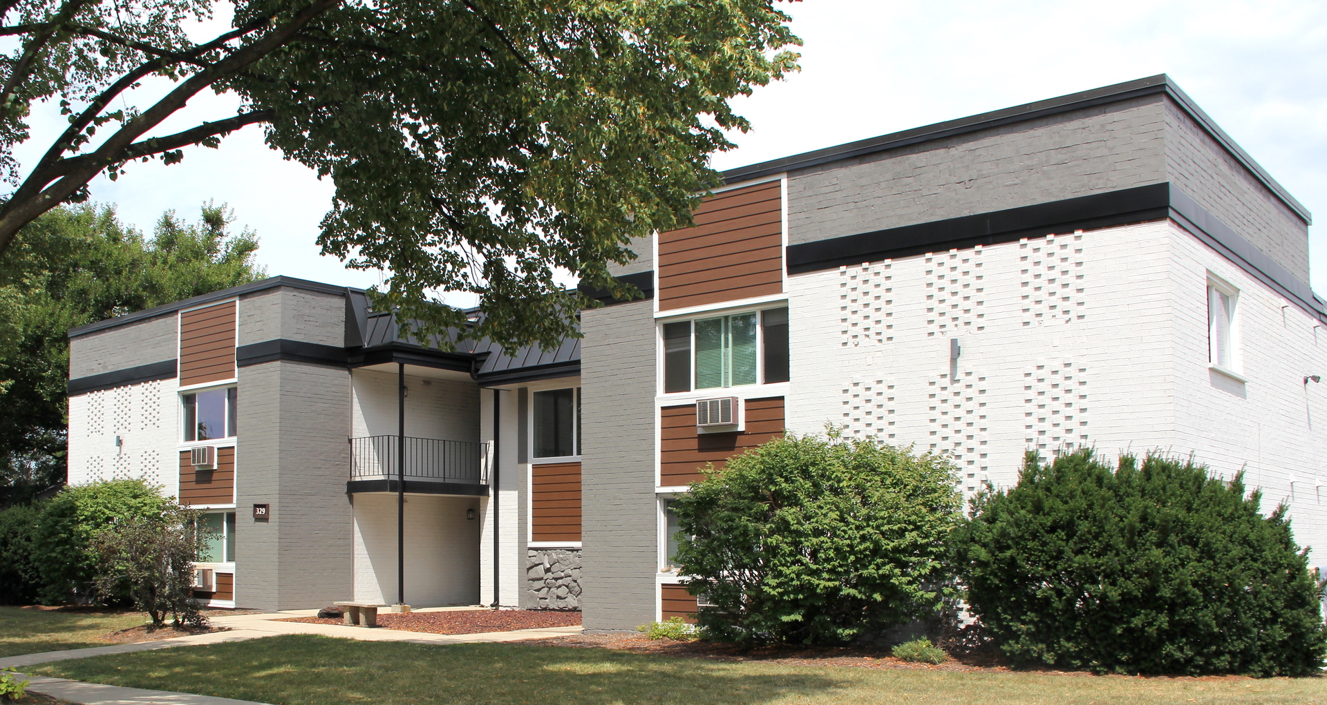 315 W Kimbell Avenue Unit: 03