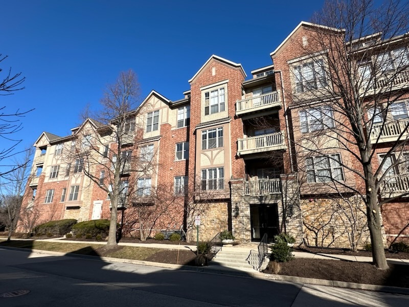 1739 Tudor Lane Unit: 303