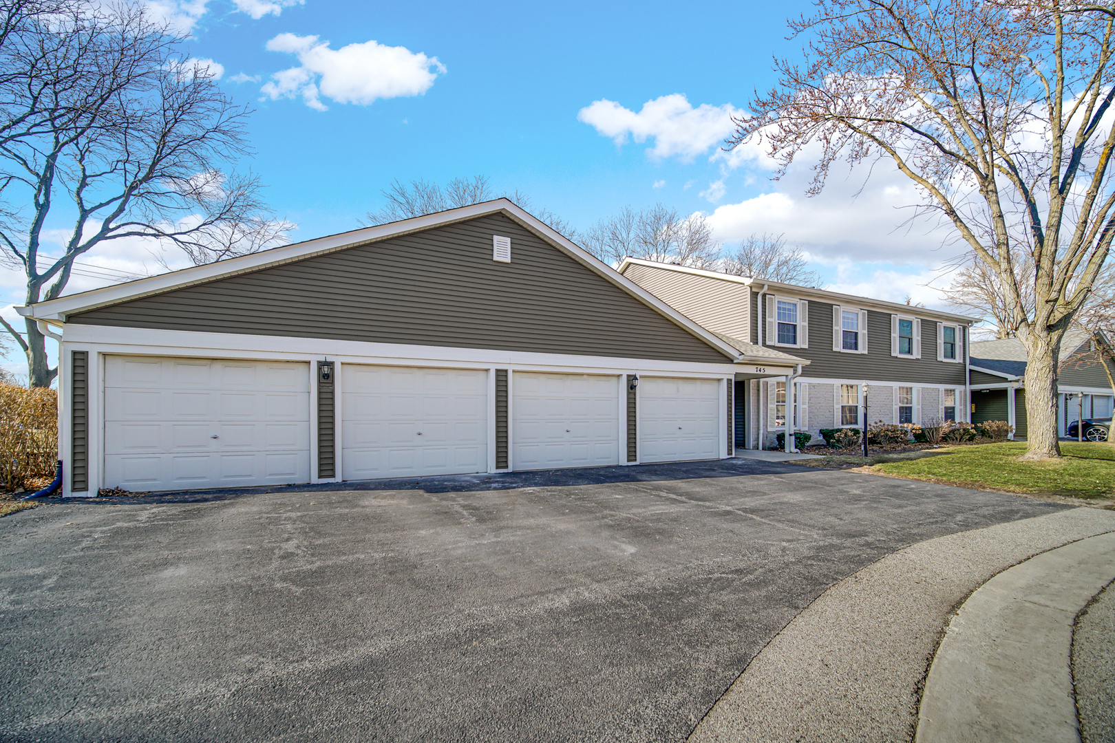 745 Candleridge Court Unit: B2