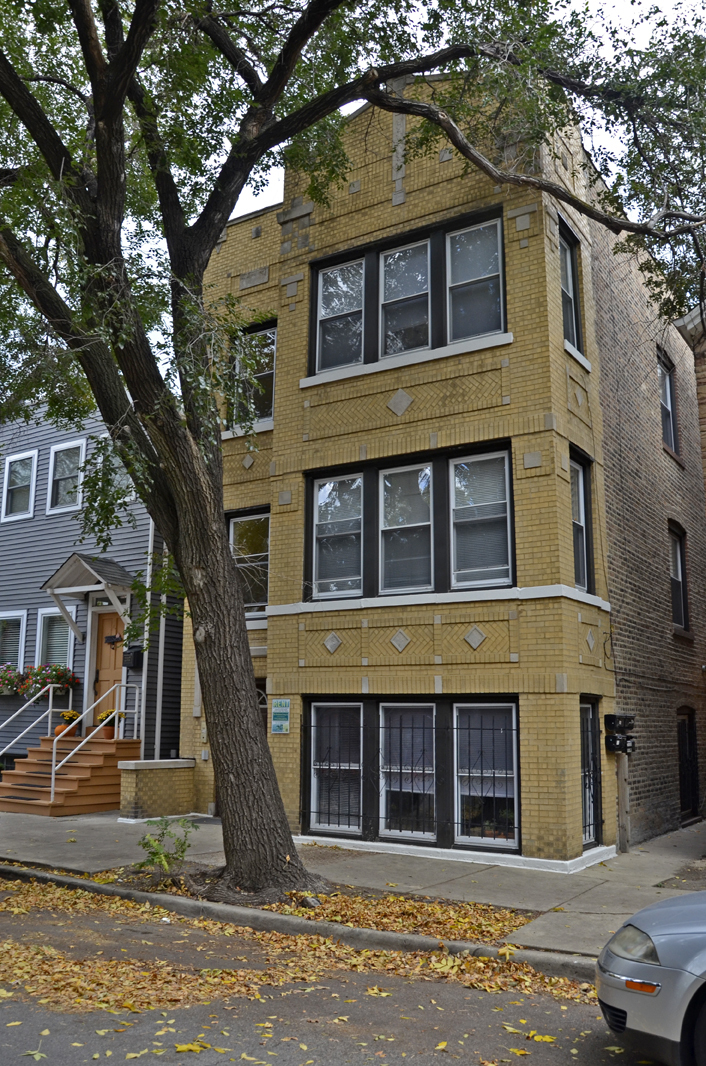 2315 N GREENVIEW Avenue Unit: CH