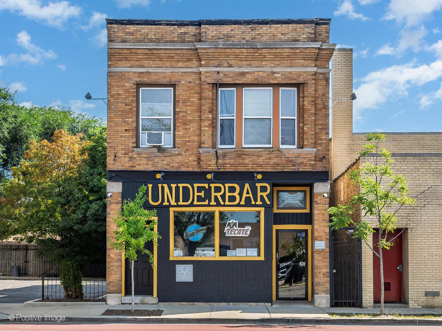 3243 N Western Avenue