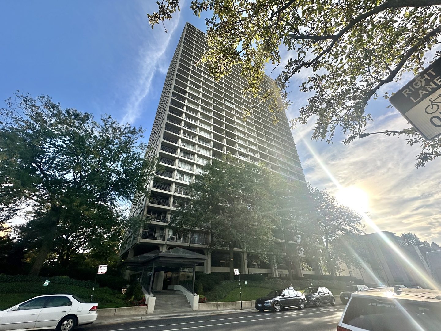 1960 N Lincoln Park West Avenue Unit: 3008