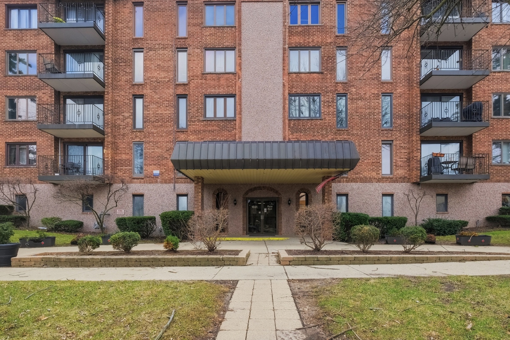 1551 Ashland Avenue Unit: 306