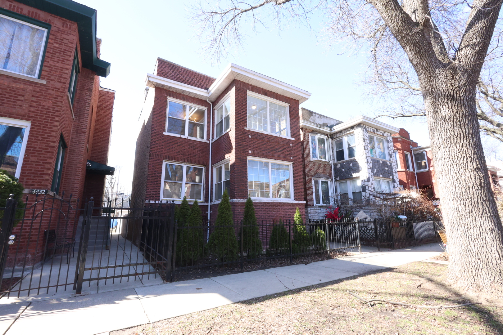 4436 N Bernard Street Unit: 2