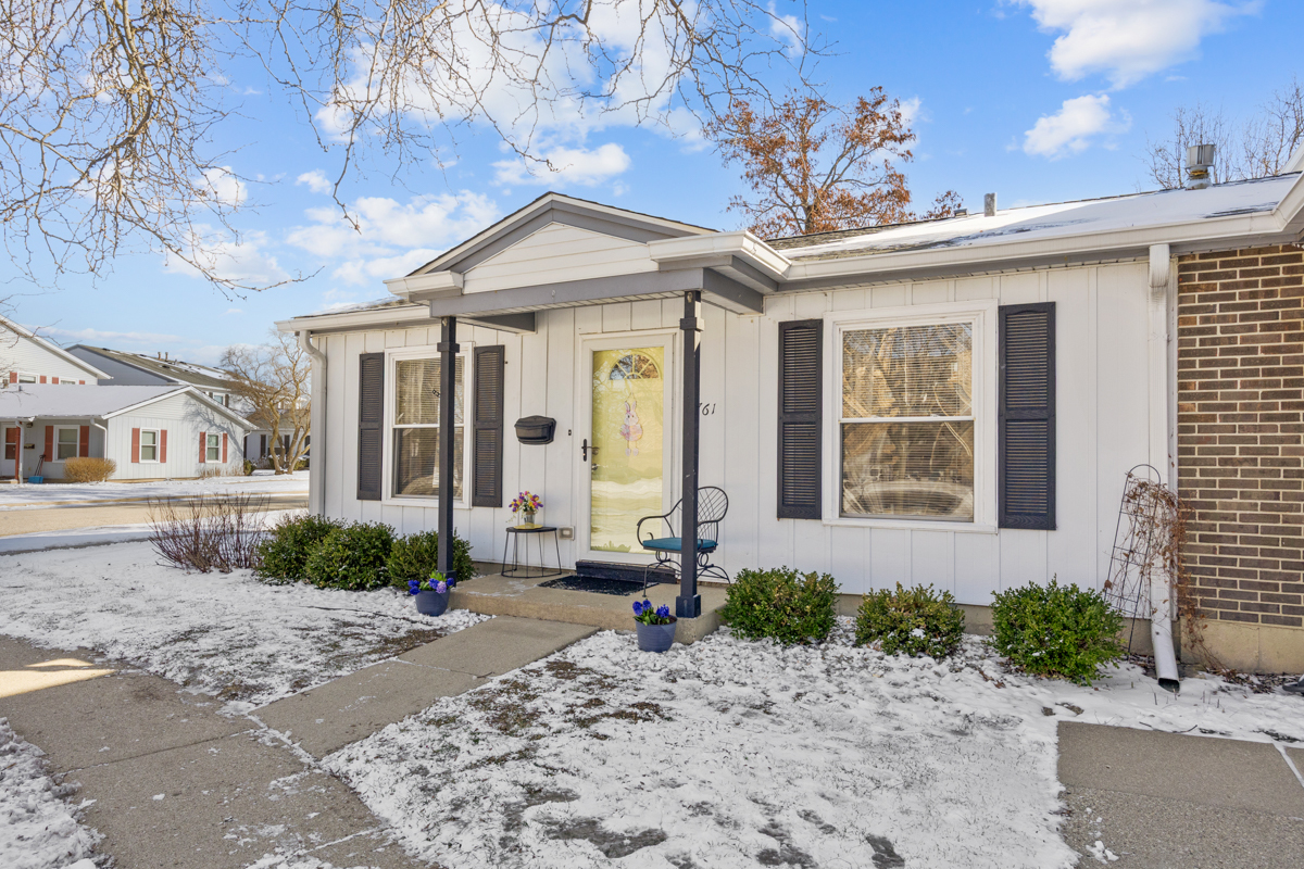 761 Wellington Avenue Unit: 761