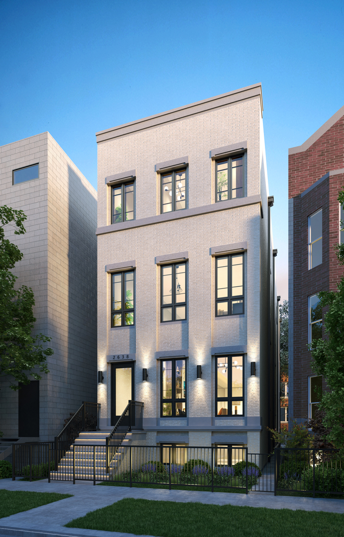 2638 N Seminary Avenue Unit: PH