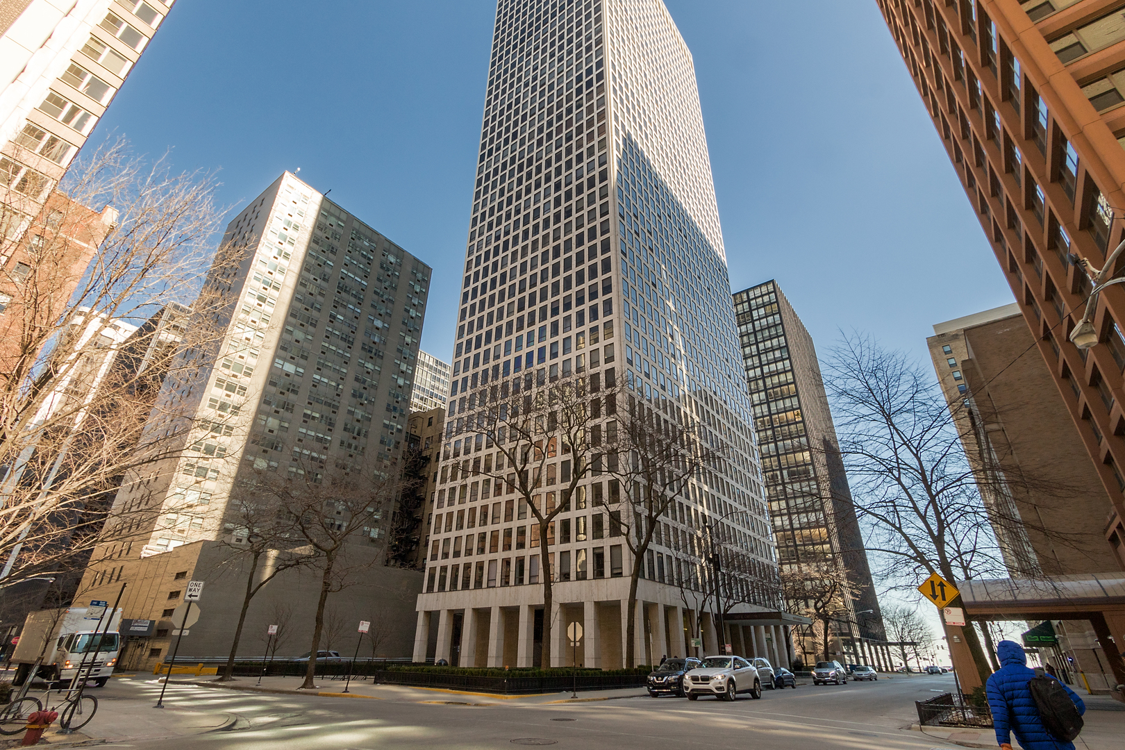 260 E Chestnut Street Unit: C-4