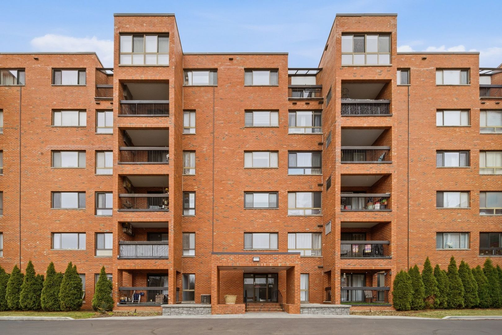 3700 Capri Court Unit: 308