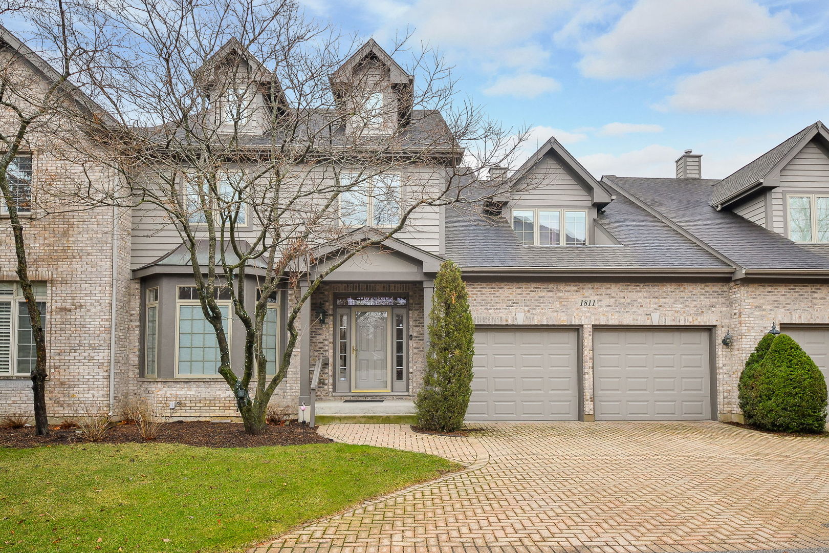 1811 Rizzi Lane Unit: 1811