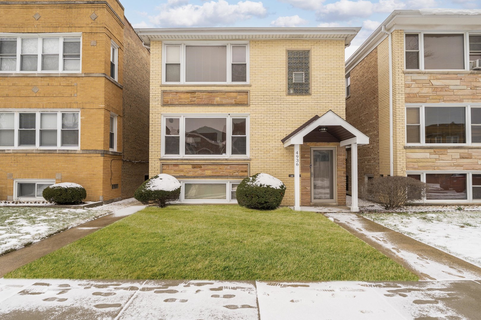 4936 N Marmora Avenue Unit: 1