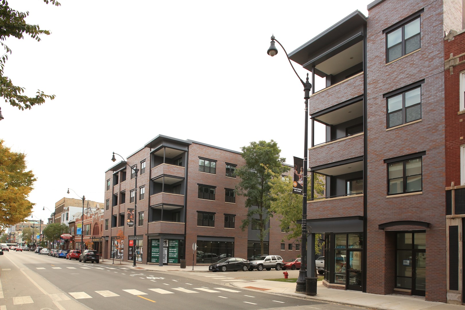 909 W Montana Street Unit: 406