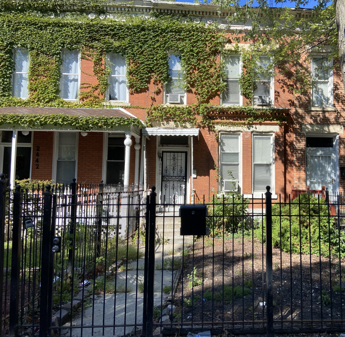 2440 W Lexington Street