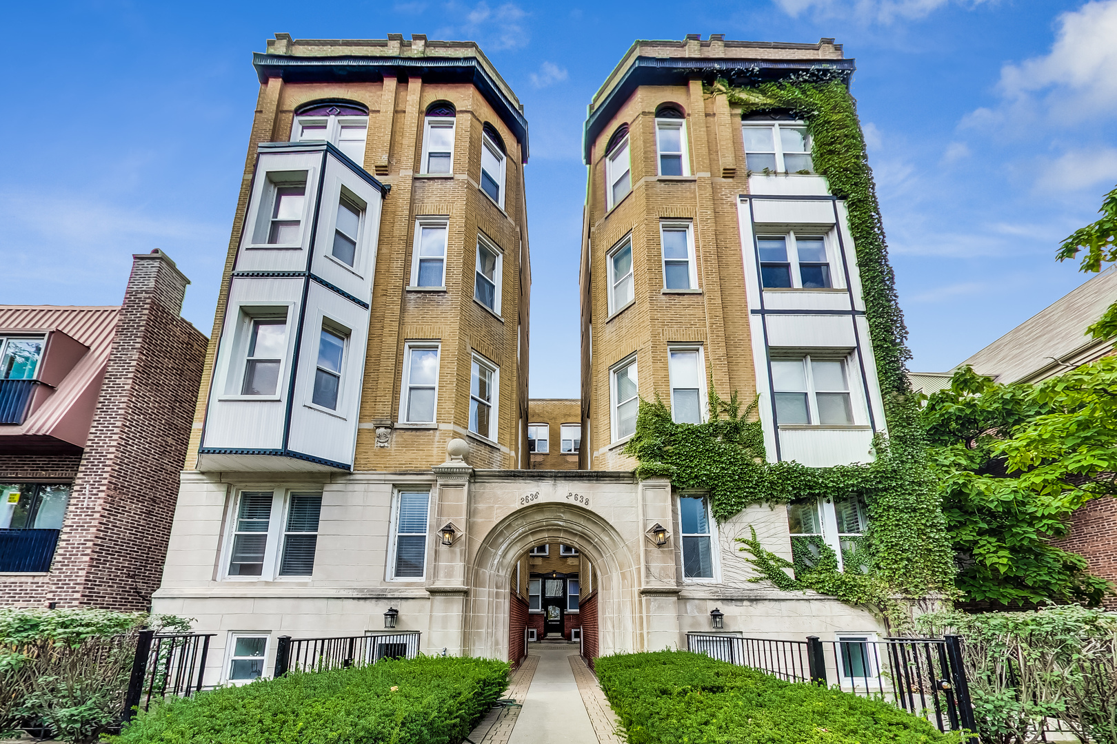 2636 N ORCHARD Street Unit: 3R