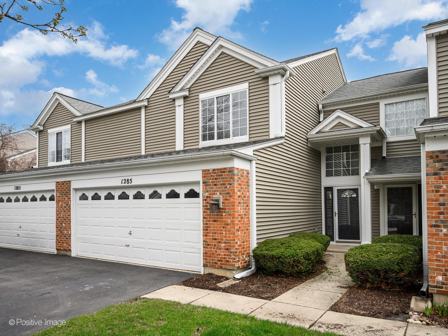 1285 Summersweet Lane