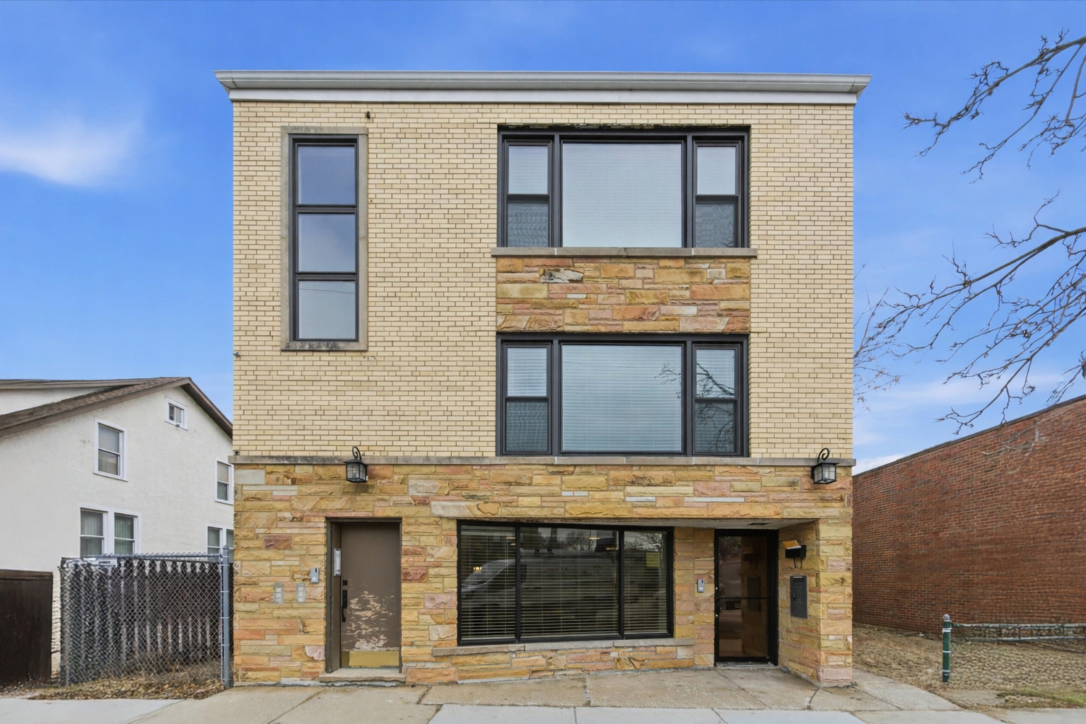 5915 N Milwaukee Avenue Unit: G