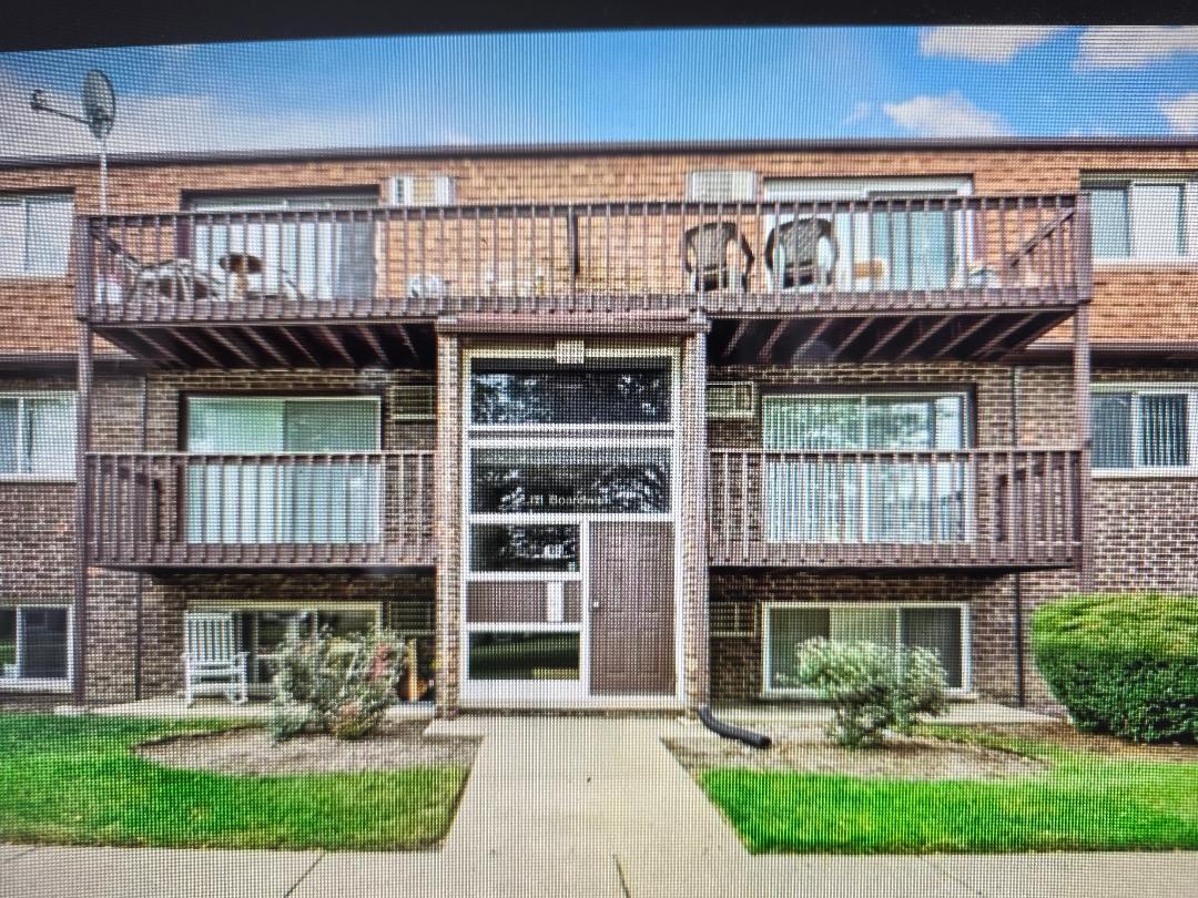 111 BOARDWALK Street Unit: GW