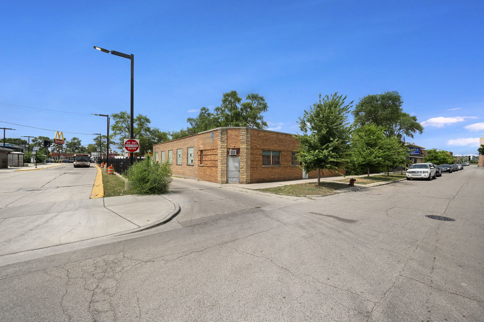 7828 S Claremont Ave, Chicago, IL 60620