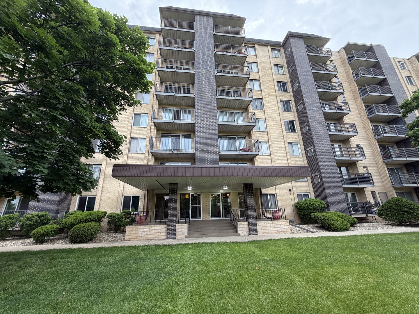 5400 Walnut Avenue Unit: 803