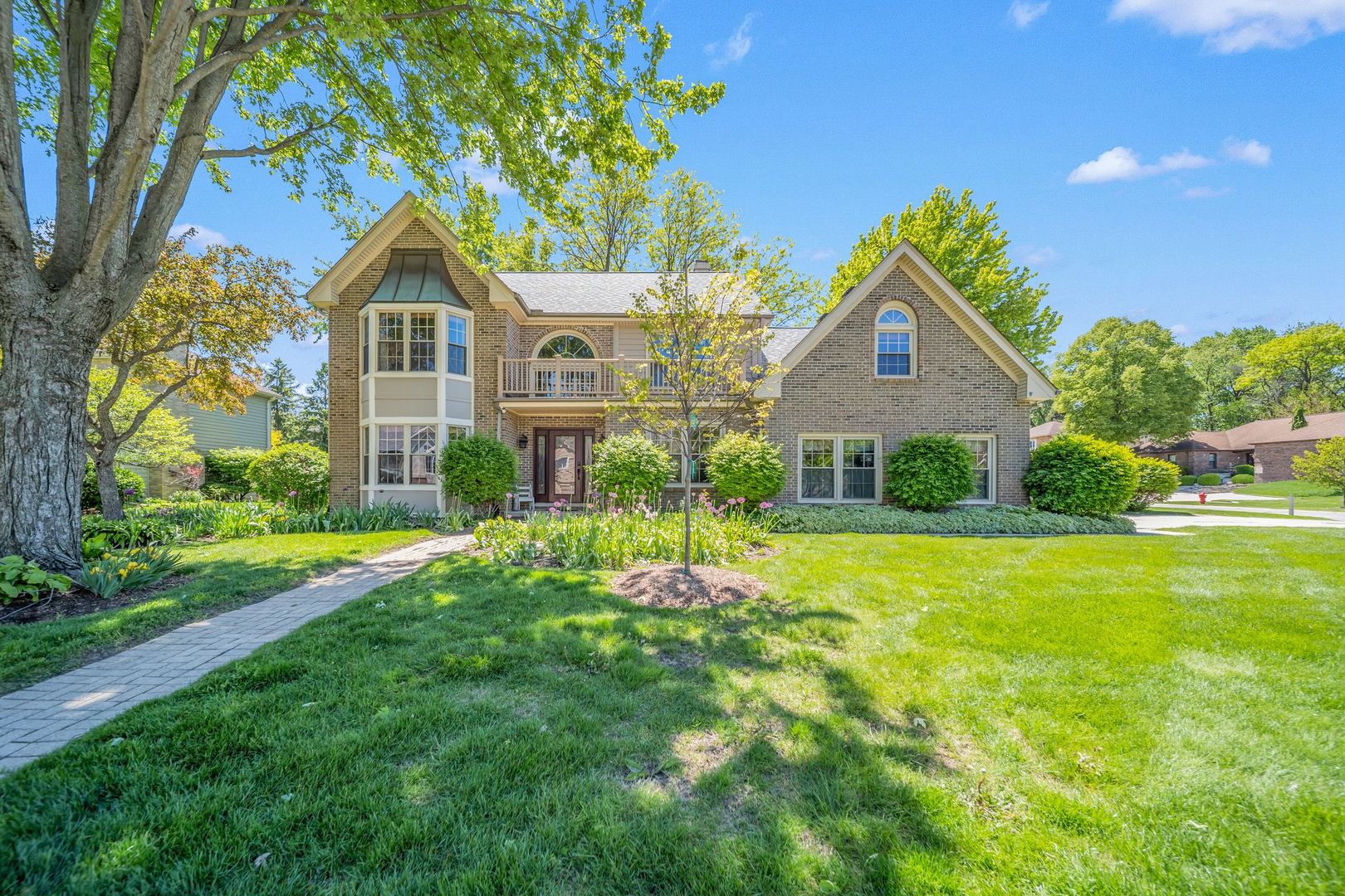 323 Ford Lane