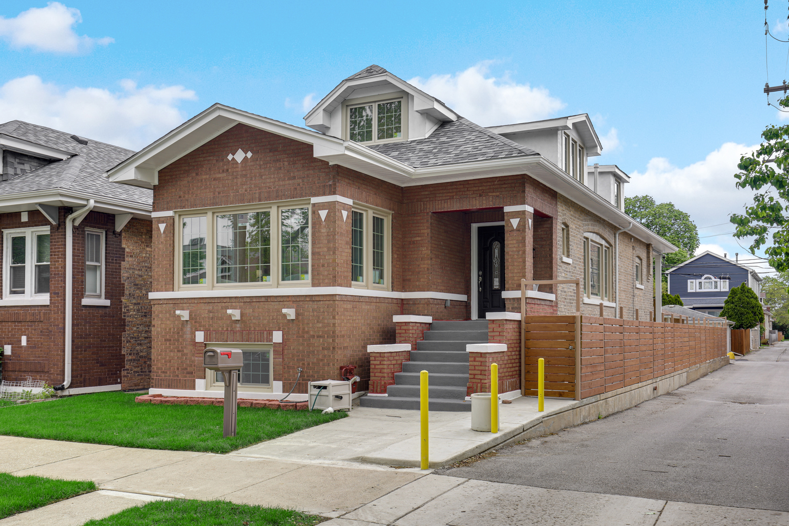 4915 N Kostner Avenue