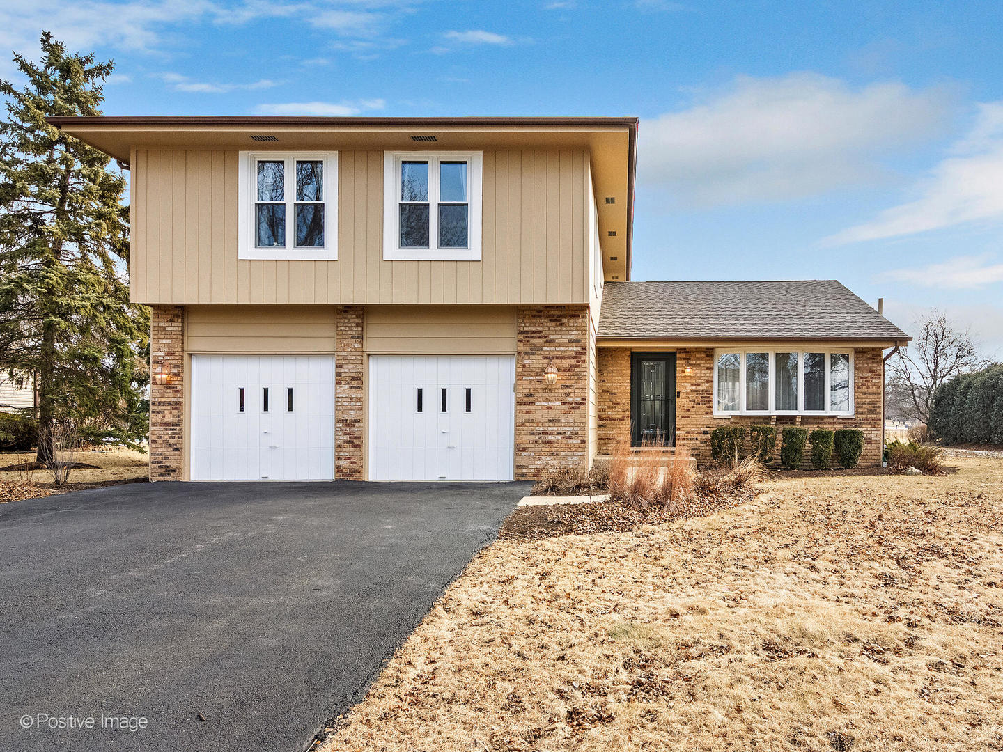 887 Braintree Lane