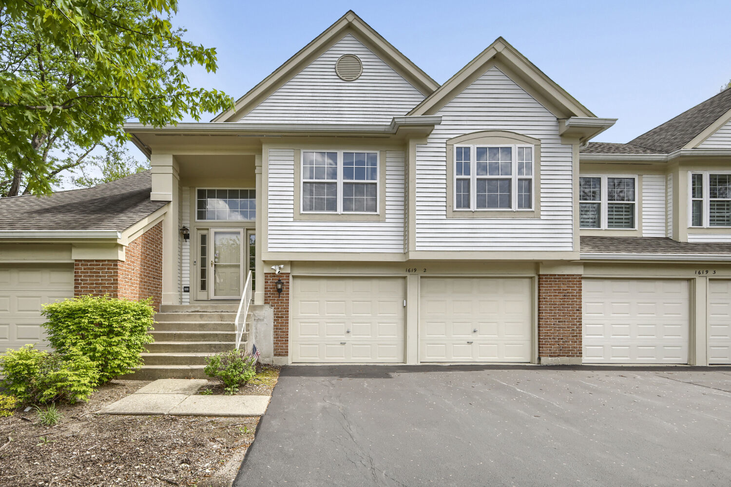 1619 Camberley Court Unit: 2